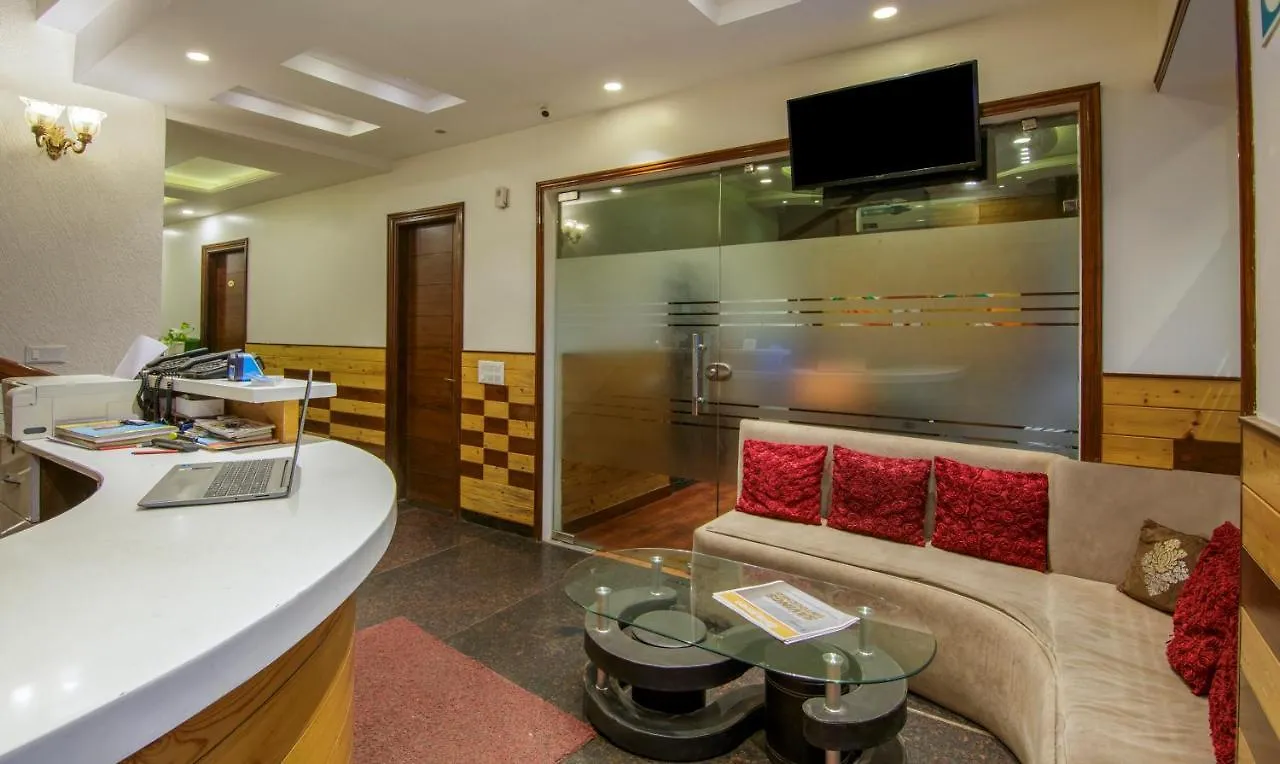 Itsy Hotels Gm Residency Chandigarh